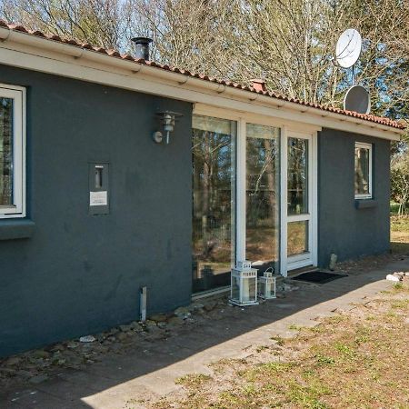 8 Person Holiday Home In Rsted Каре Экстерьер фото